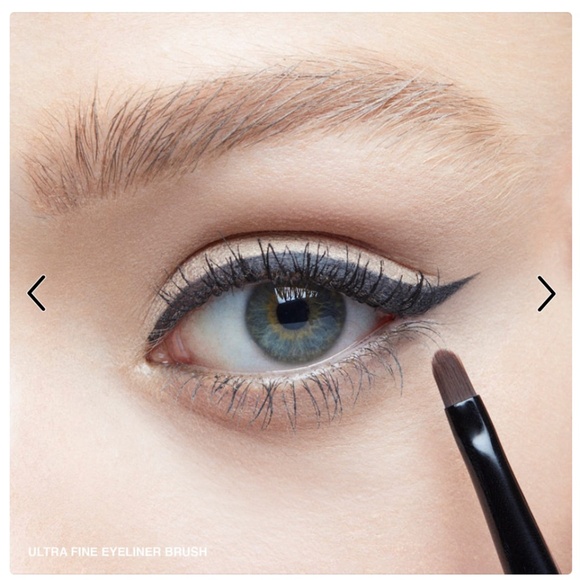 Tom Ford & Bobbi Brown eye pot bundle - MUA RETIREMENT SALE! - Picture 7 of 10